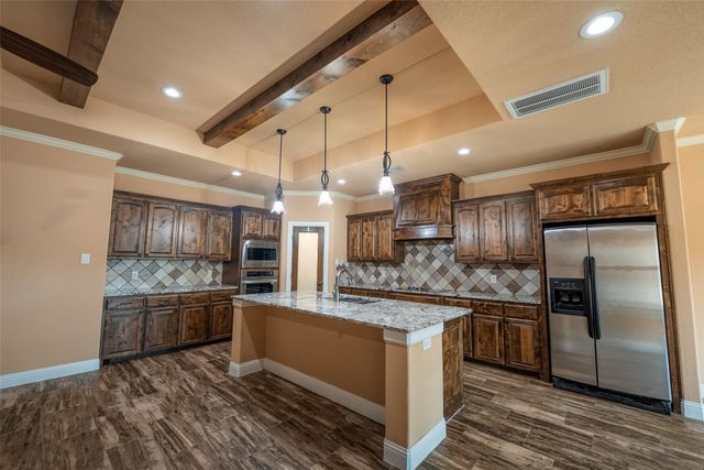 3324 Shawnee Trail, Lake Worth, TX 76135