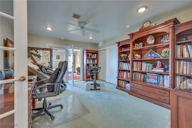 485 Sari Drive, Las Vegas, NV 89110