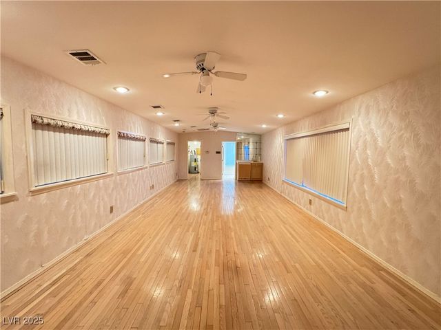 485 Sari Drive, Las Vegas, NV 89110