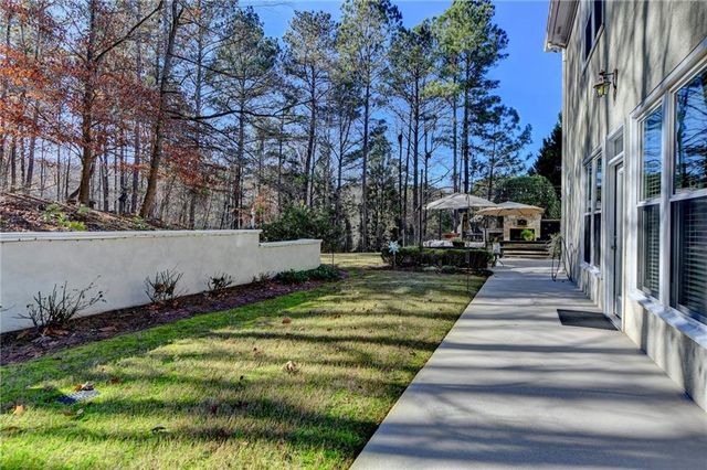 3610 Mansions Parkway, Berkeley Lake, GA 30096