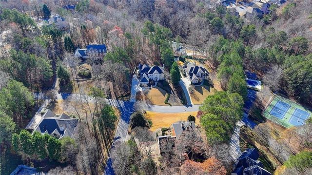 3610 Mansions Parkway, Berkeley Lake, GA 30096
