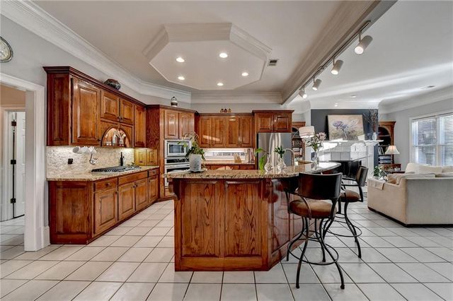 3610 Mansions Parkway, Berkeley Lake, GA 30096