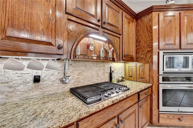 3610 Mansions Parkway, Berkeley Lake, GA 30096