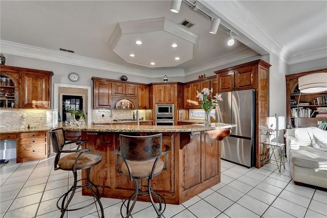 3610 Mansions Parkway, Berkeley Lake, GA 30096