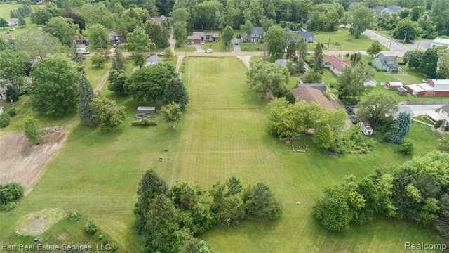 8933 Canton Center Rd, Plymouth, MI 48170