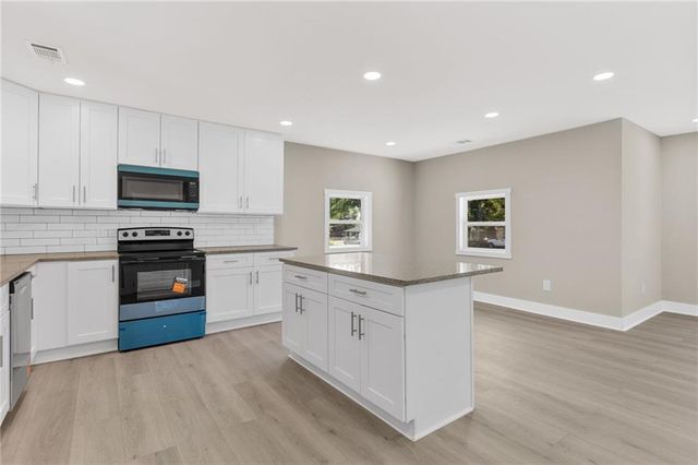 2780 Long Way, Decatur, GA 30032