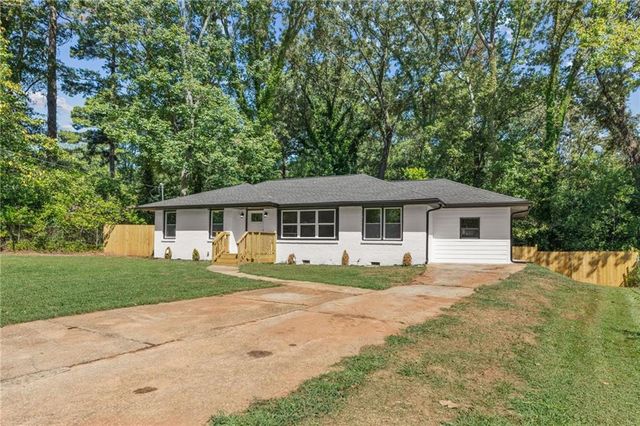 2780 Long Way, Decatur, GA 30032