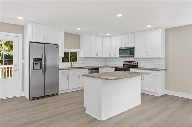 2780 Long Way, Decatur, GA 30032