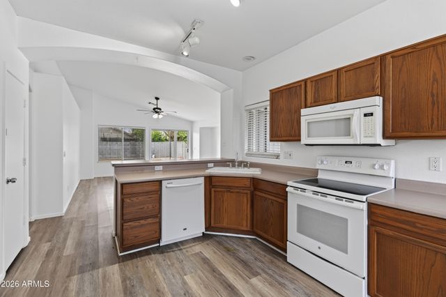 3963 E TREMAINE Avenue, Gilbert, AZ 85234