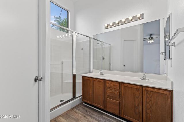3963 E TREMAINE Avenue, Gilbert, AZ 85234