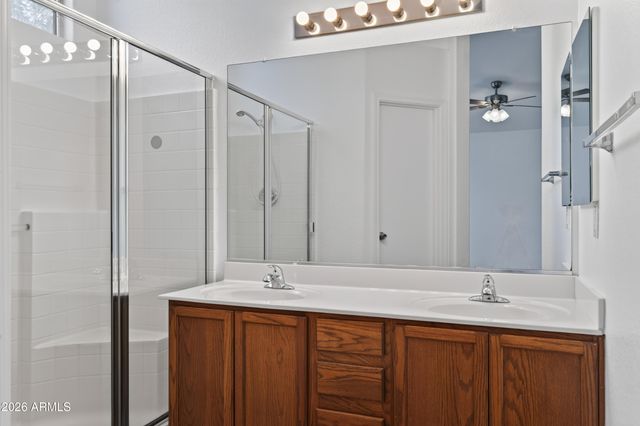 3963 E TREMAINE Avenue, Gilbert, AZ 85234