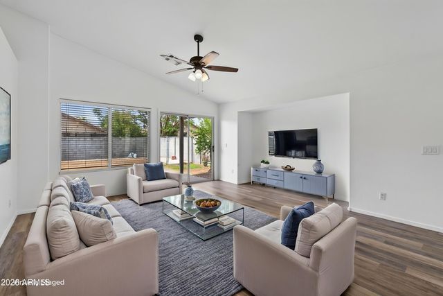 3963 E TREMAINE Avenue, Gilbert, AZ 85234