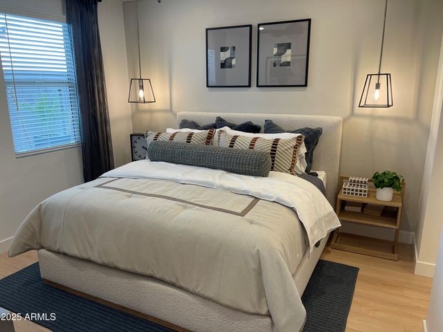 9976 W CHEERY LYNN Road, Avondale, AZ 85392