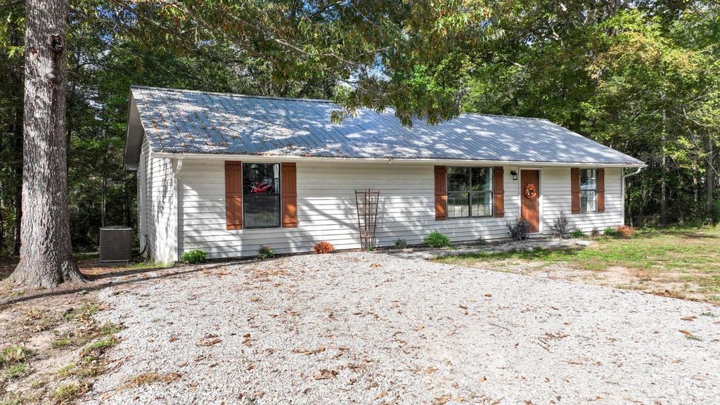 52 CR 341 RD, Iuka, MS 38852
