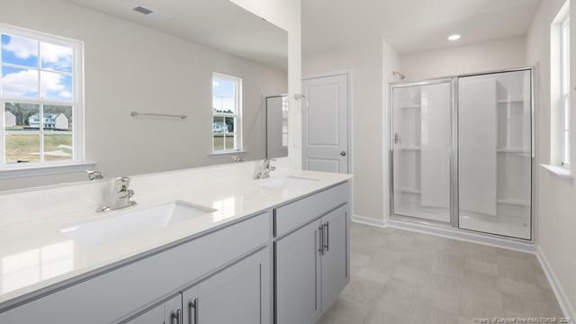 701 Lazy Elm Lane, Aberdeen, NC 28315