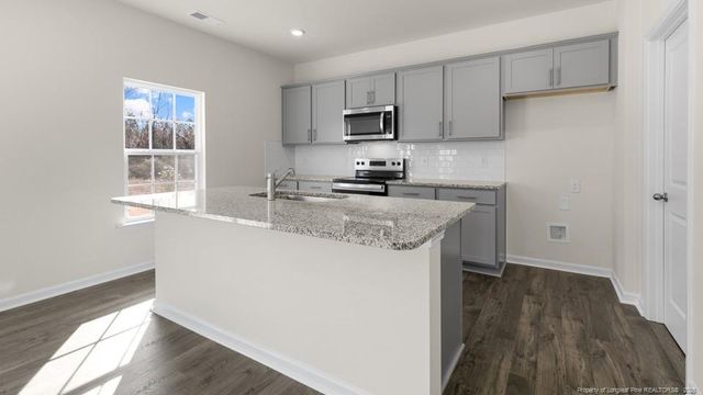 701 Lazy Elm Lane, Aberdeen, NC 28315