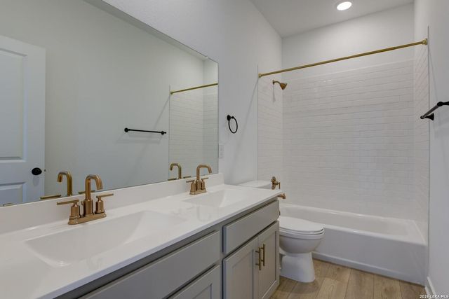 1234 Hightower Ln, San Antonio, TX 78245