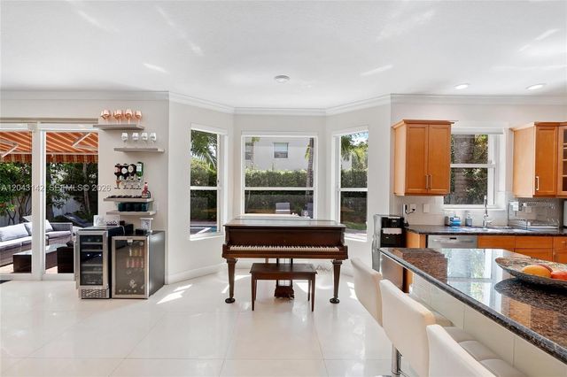 5067 SW 162nd Ave, Miramar, FL 33027
