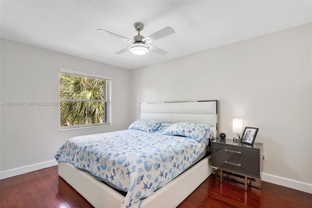 5067 SW 162nd Ave, Miramar, FL 33027