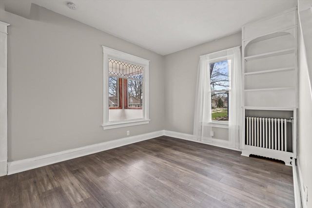 140 Spring STREET, Waukesha, WI 53188