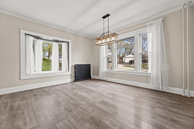 140 Spring STREET, Waukesha, WI 53188