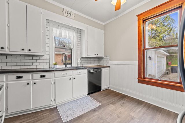 140 Spring STREET, Waukesha, WI 53188