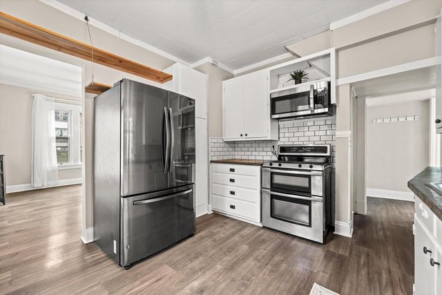140 Spring STREET, Waukesha, WI 53188