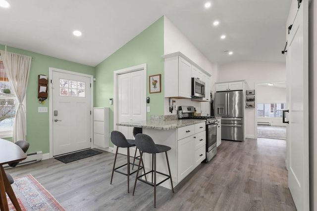 60 Martin, Wareham, MA 02532