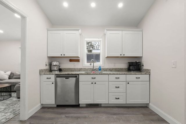 60 Martin, Wareham, MA 02532