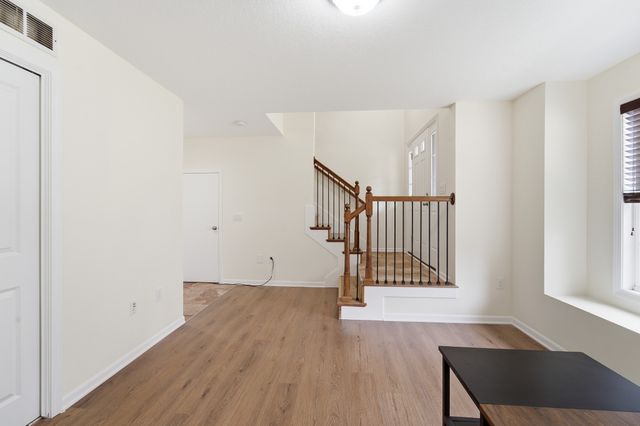9140 Greenspire Drive 103, West Des Moines, IA 50266
