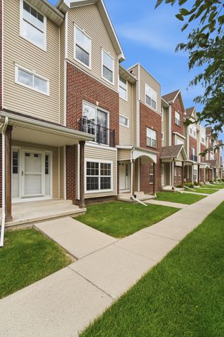 9140 Greenspire Drive 103, West Des Moines, IA 50266