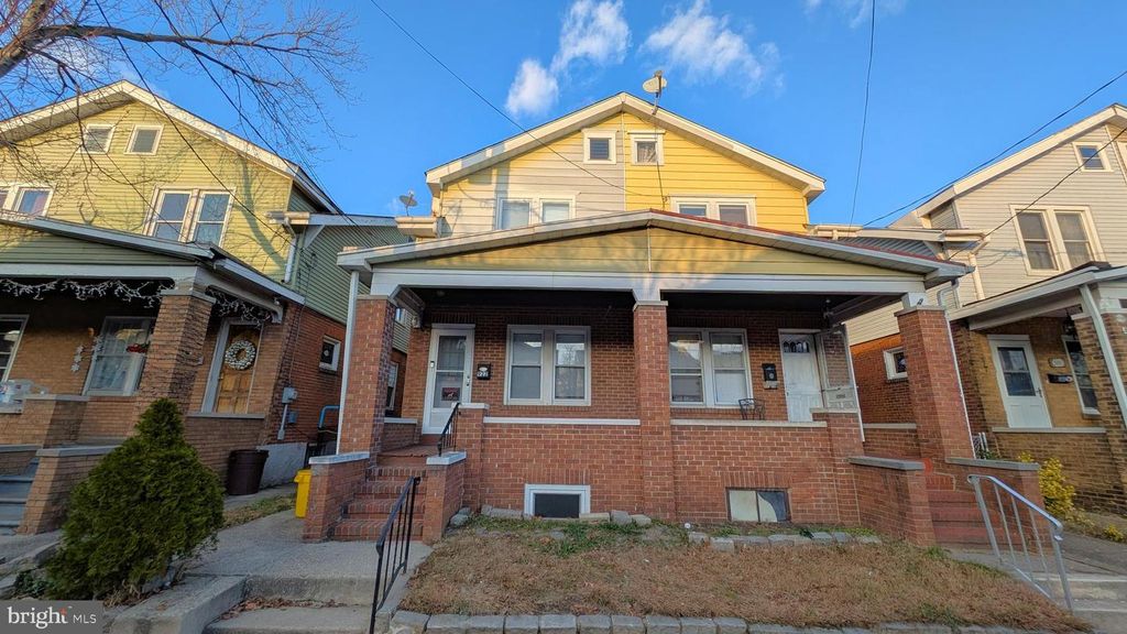 922 ADELINE ST, Trenton, NJ 08610