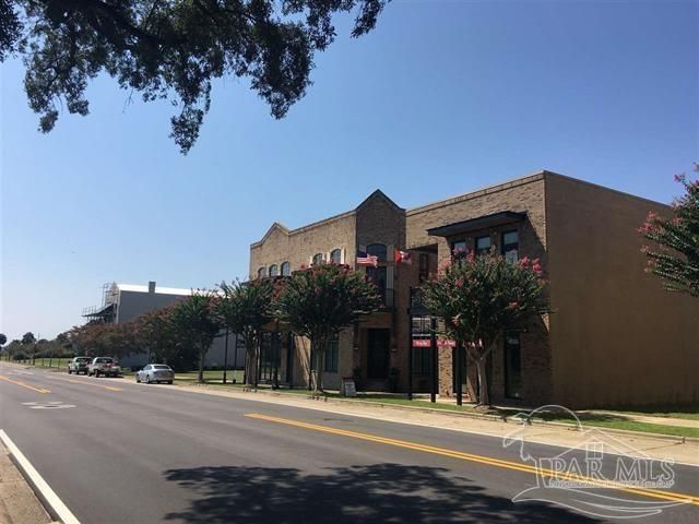 65 S 9th Ave, Pensacola, FL 32502