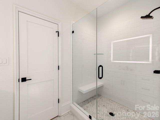 300 Mammoth Oaks Drive, Charlotte, NC 28270