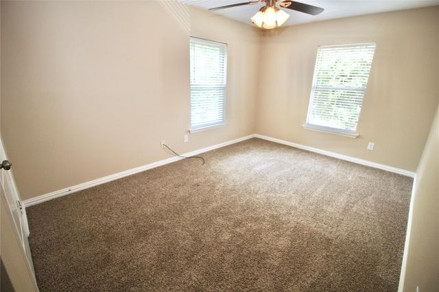 612 E Castle Harbour Drive, Friendswood, TX 77546