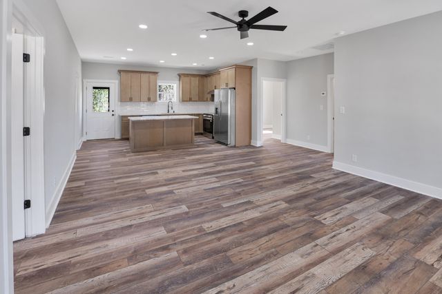 4055 Byrnes Drive, Saint Stephen, SC 29479