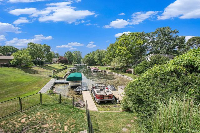 21330 Echo Lane, Bristol, IN 46507