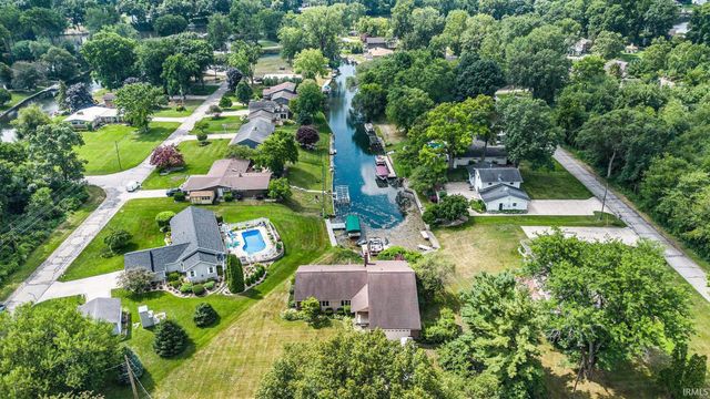 21330 Echo Lane, Bristol, IN 46507