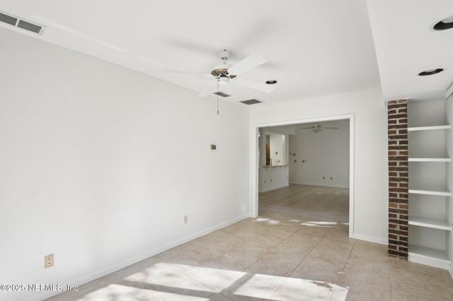 4508 MIDDLETON PARK Circle W, Jacksonville, FL 32224