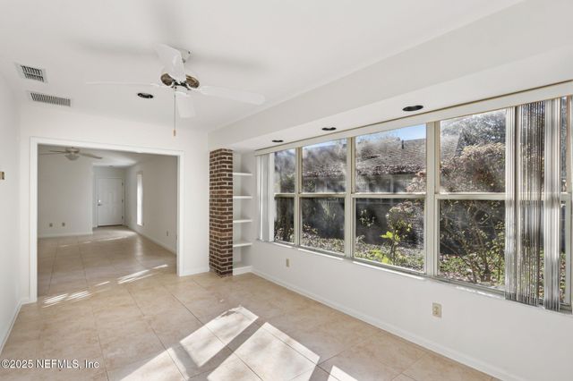 4508 MIDDLETON PARK Circle W, Jacksonville, FL 32224