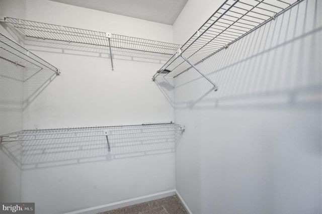 8401 CARDINAL GLEN CT, Vienna, VA 22182
