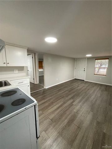 604 W Mesquite Avenue, San Juan, TX 78589