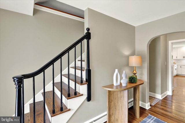425 E COLLEGE AVE, Elizabethtown, PA 17022