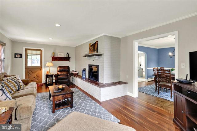 425 E COLLEGE AVE, Elizabethtown, PA 17022