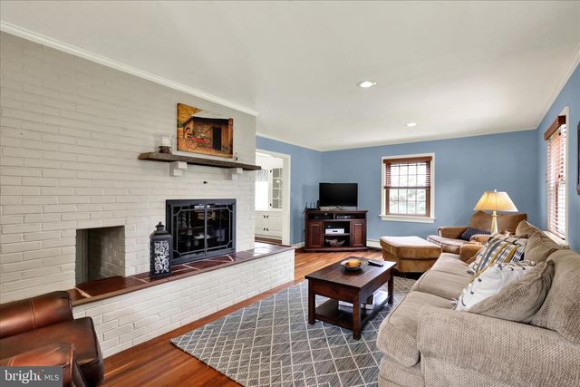 425 E COLLEGE AVE, Elizabethtown, PA 17022