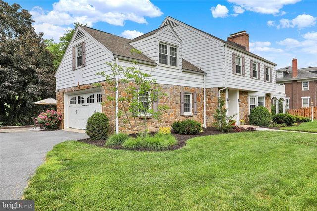 425 E COLLEGE AVE, Elizabethtown, PA 17022