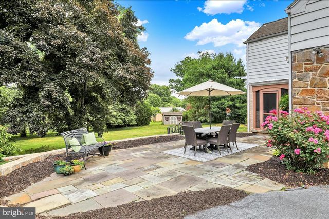425 E COLLEGE AVE, Elizabethtown, PA 17022