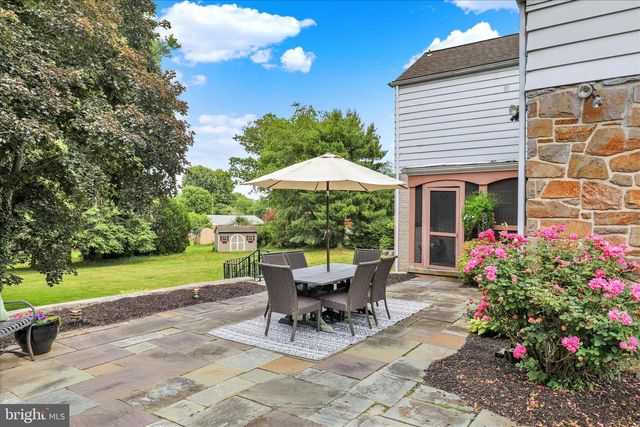 425 E COLLEGE AVE, Elizabethtown, PA 17022