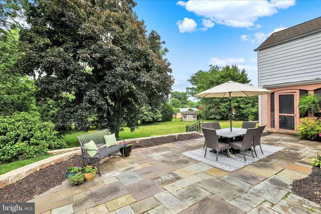 425 E COLLEGE AVE, Elizabethtown, PA 17022