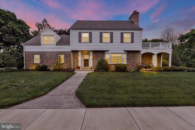 425 E COLLEGE AVE, Elizabethtown, PA 17022